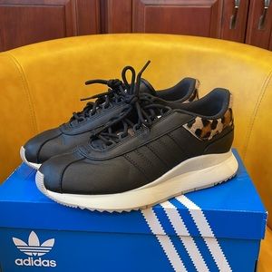 Pre-owned SL ANDRIDGE Woman’s Size 8